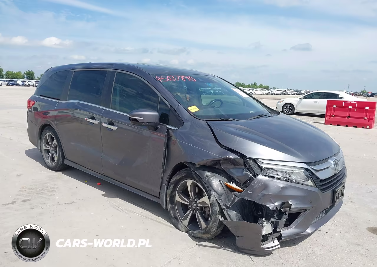 2018 Honda Odyssey Touring – zdjęcie 1 z 18