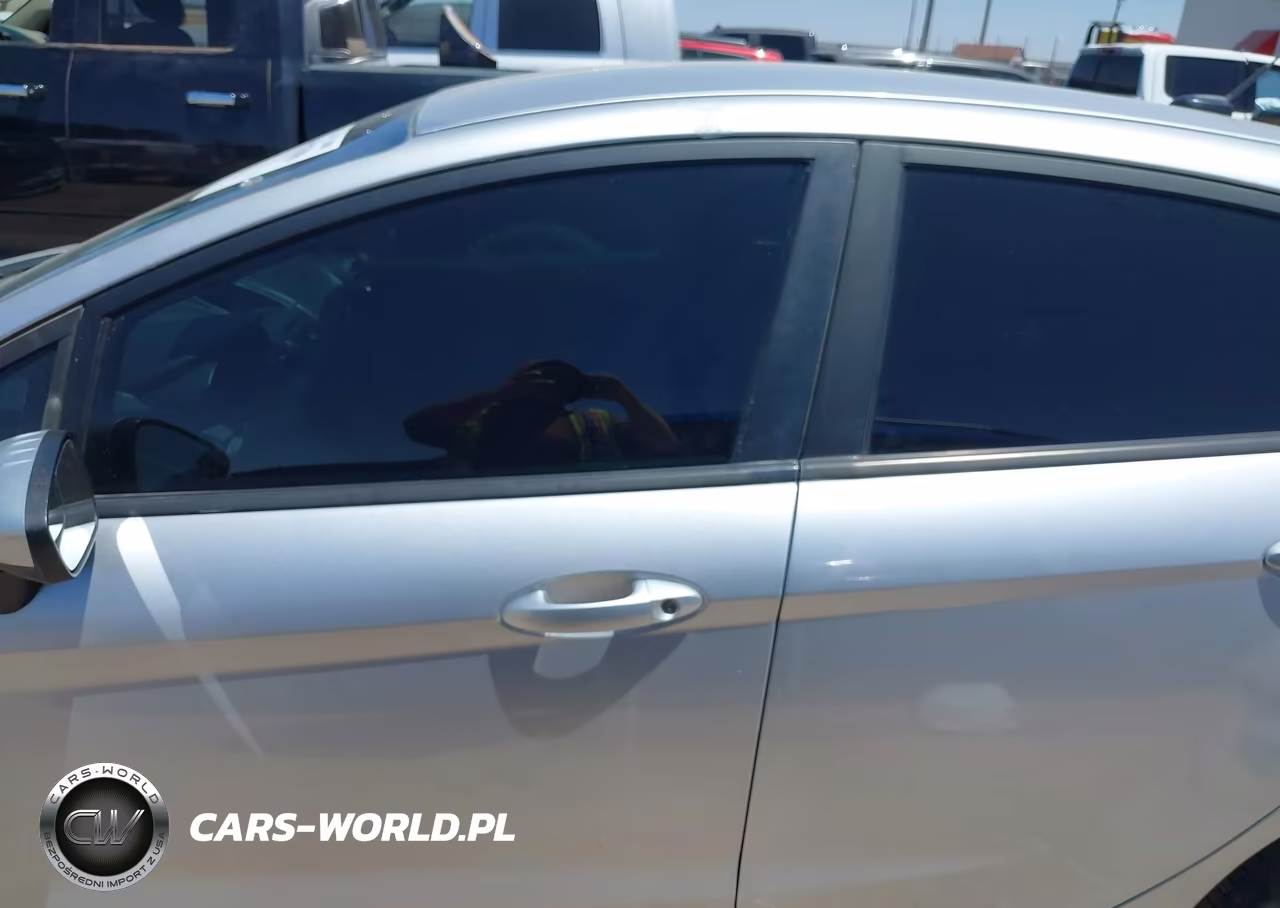 2017 Ford Fiesta Se VIN:3FADP4EJ7HM119393 - 14