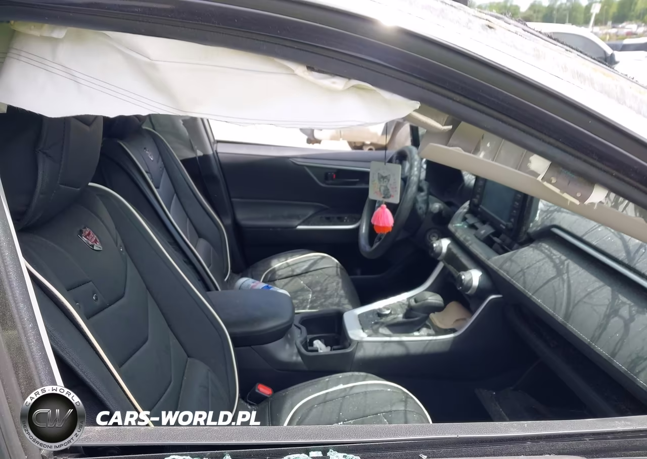 2022 Toyota Rav4 Hybrid Le VIN:4T3LWRFV3NU067469 - 5