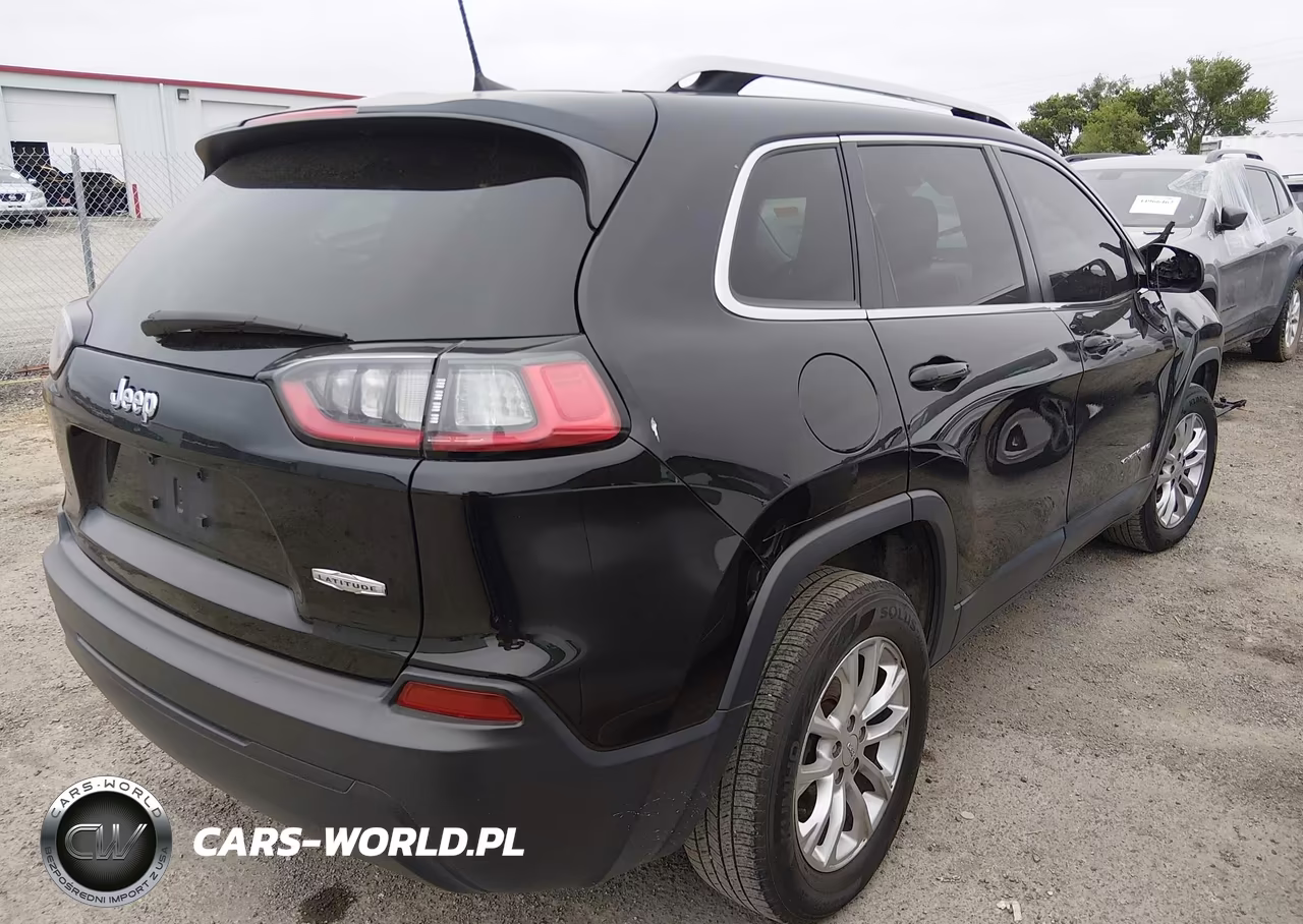 2019 Jeep Cherokee Latitude Fwd VIN:1C4PJLCB2KD331667 - 4