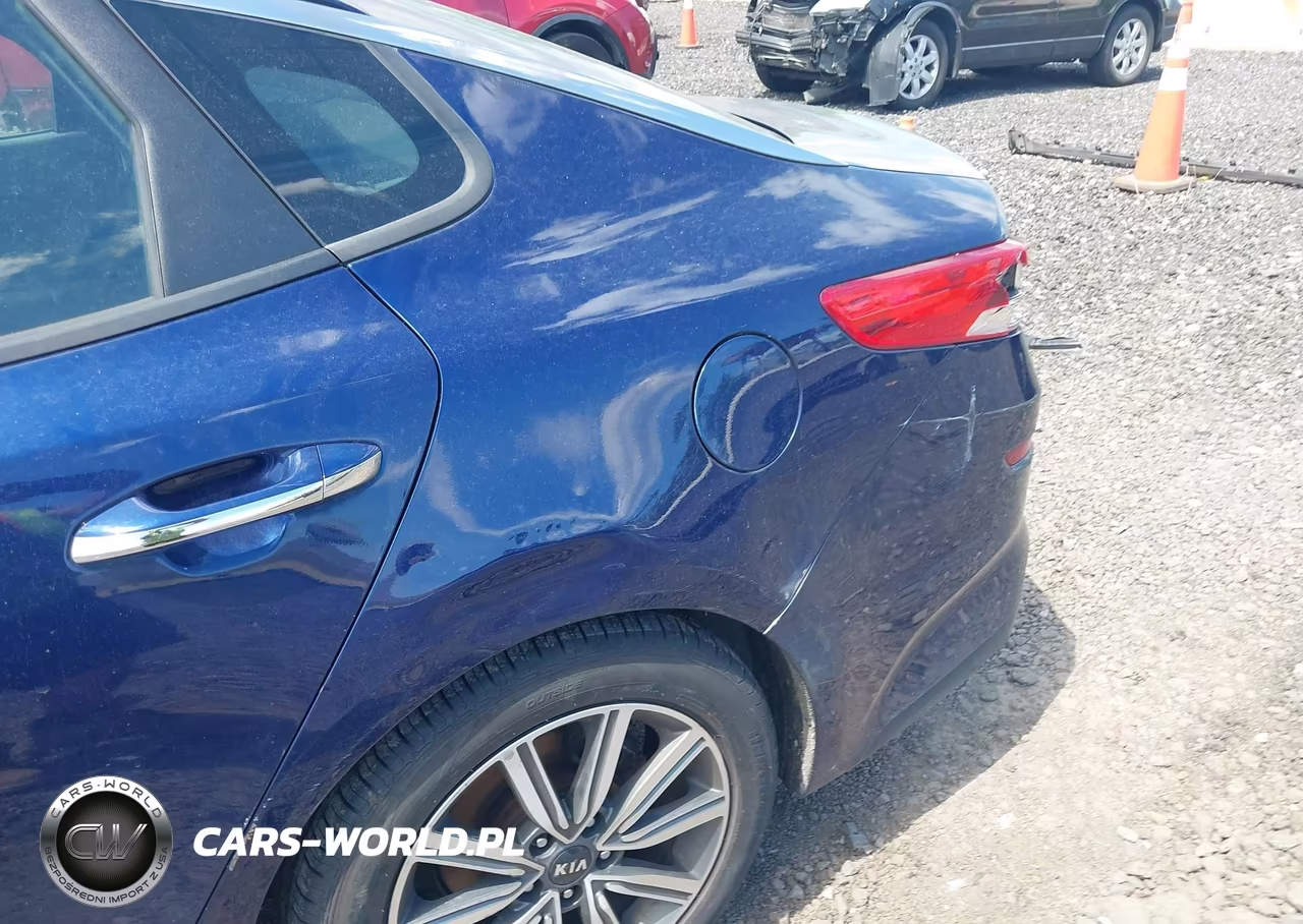 2019 Kia Optima Lx VIN:5XXGT4L30KG369977 - 17