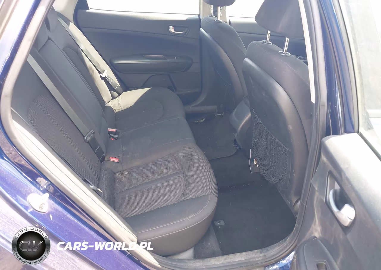 2019 Kia Optima Lx VIN:5XXGT4L30KG369977 - 8