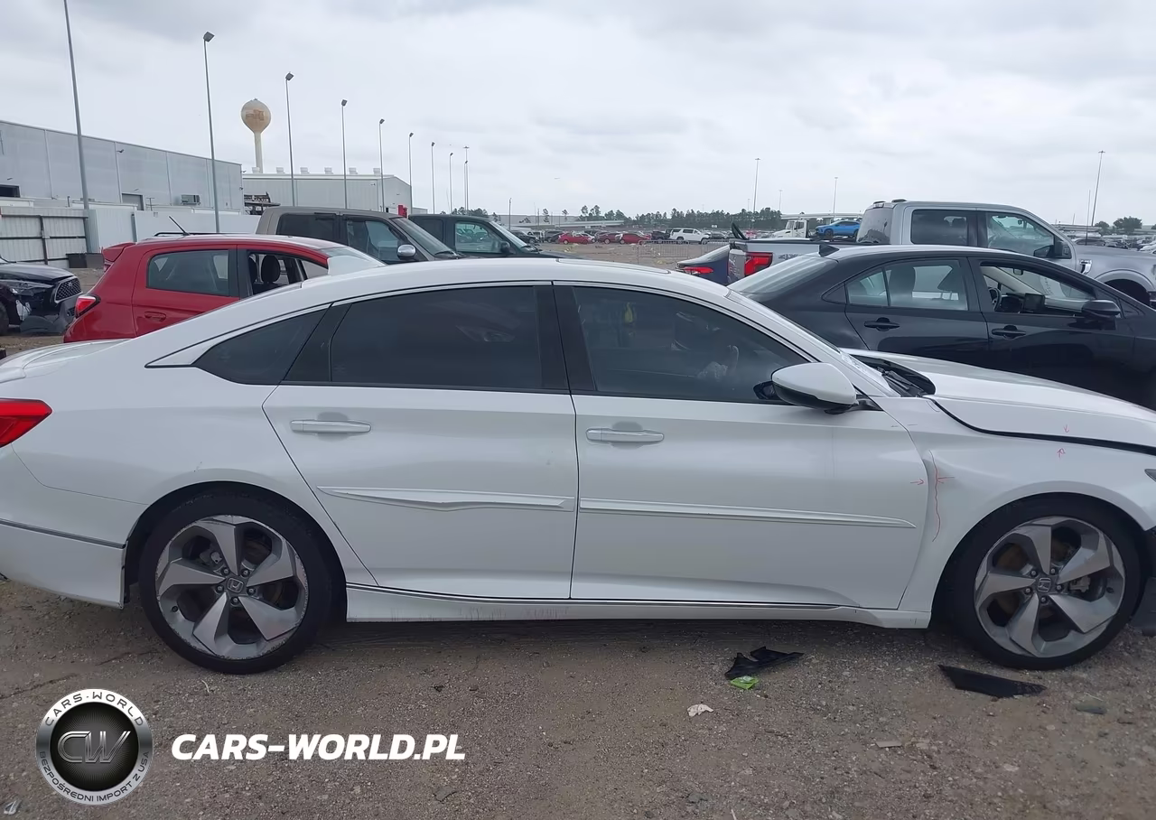 2018 Honda Accord Touring VIN:1HGCV1F99JA013661 - 14