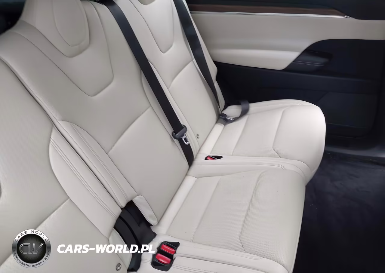 2025 Tesla Model X Long Range VIN:7SAXCDE54SF472338 - 8