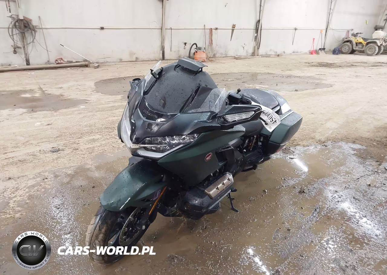 2024 Honda Gl1800 B VIN:JH2SC7916RK600177 - 2