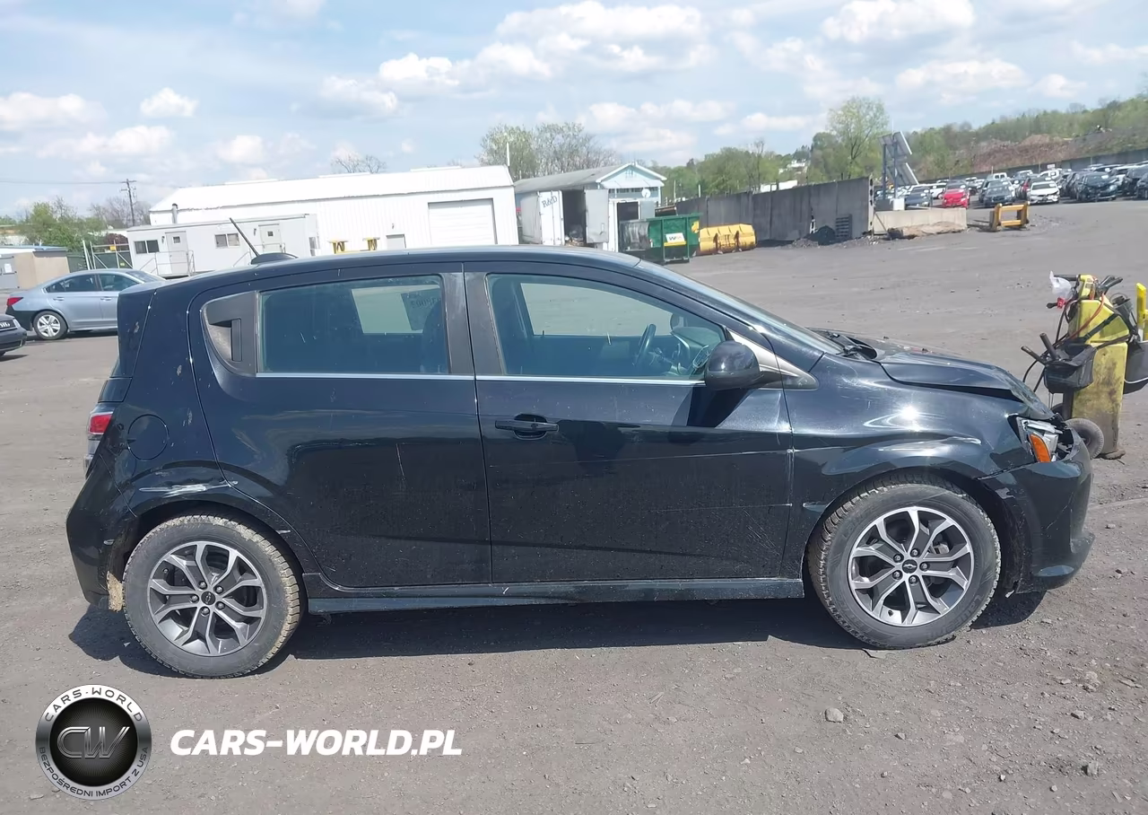 2019 Chevrolet Sonic Lt Auto VIN:1G1JD6SB6K4110954 - 13