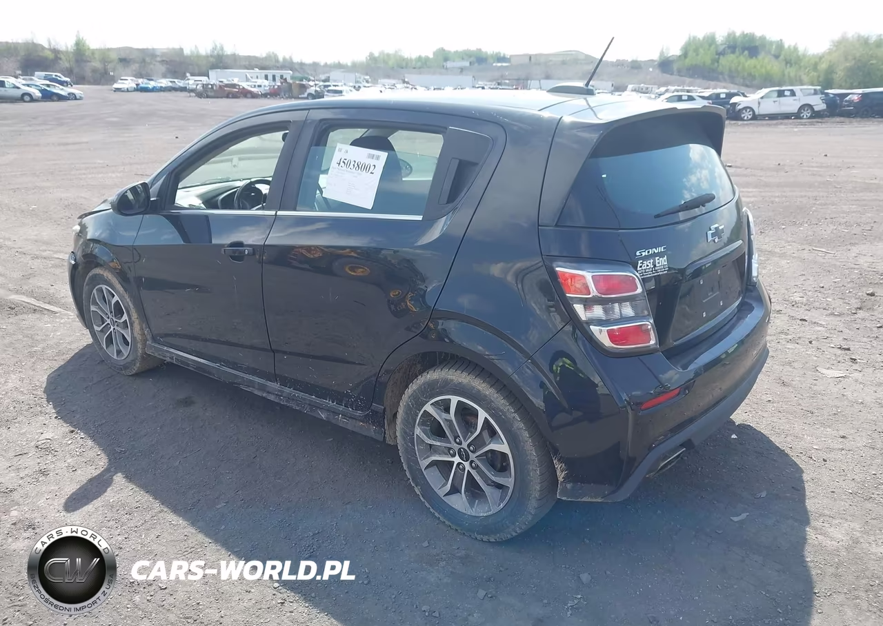 2019 Chevrolet Sonic Lt Auto VIN:1G1JD6SB6K4110954 - 3