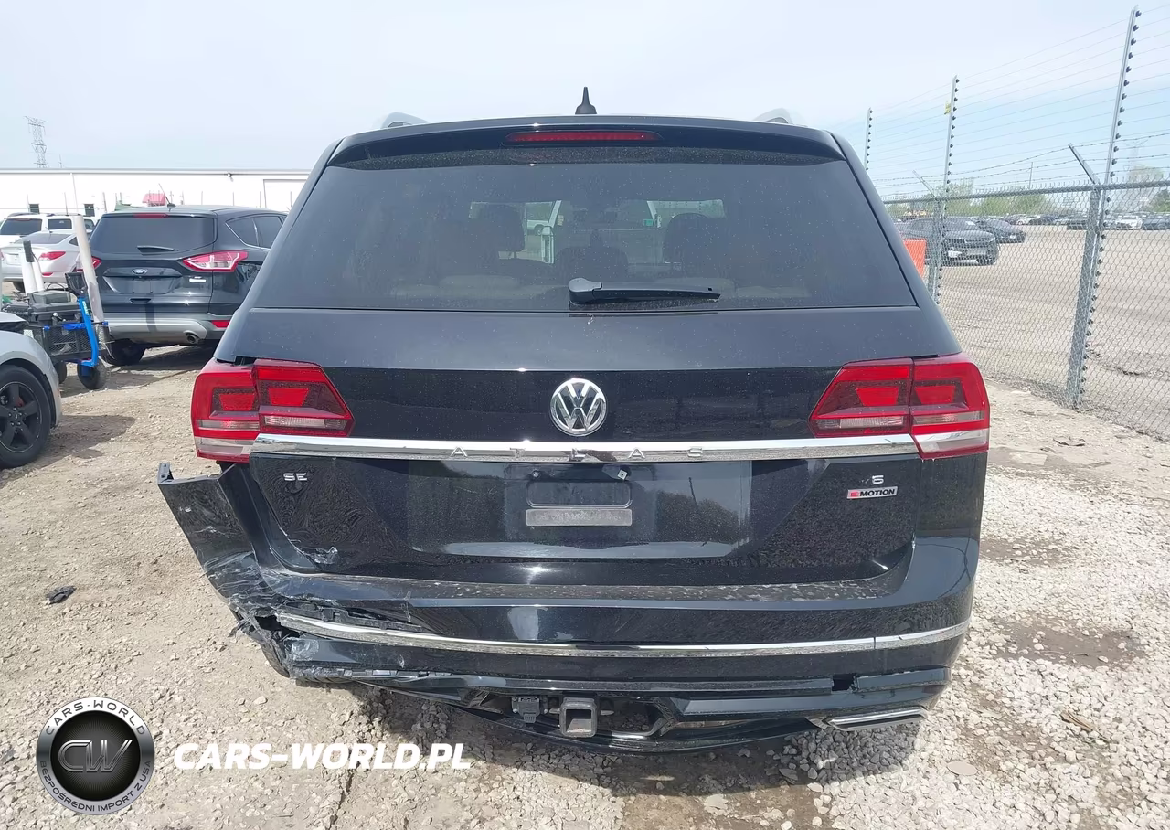2019 Volkswagen Atlas 3.6L V6 Se W-Technology R-Line VIN:1V2XR2CA4KC571074 - 16