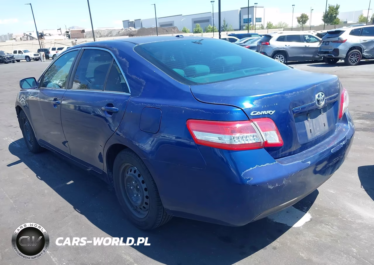 2010 Toyota Camry VIN:4T1BF3EK7AU532161 - 3