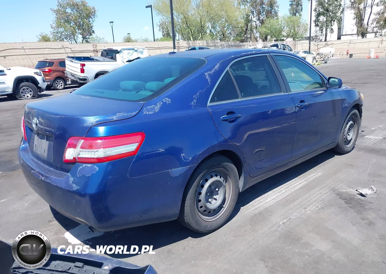 2010 Toyota Camry VIN:4T1BF3EK7AU532161 - 4