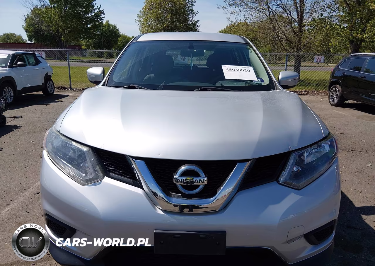2015 Nissan Rogue S VIN:KNMAT2MV0FP579486 - 12