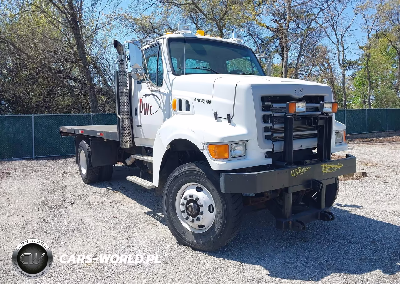 2005 Sterling Truck L 8500
