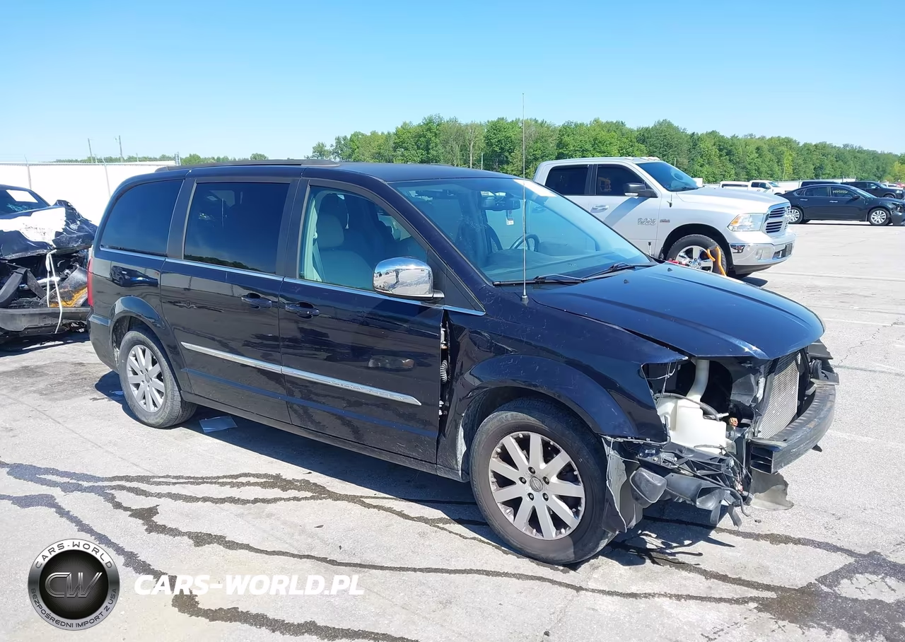 2011 Chrysler Town & Country Touring-L