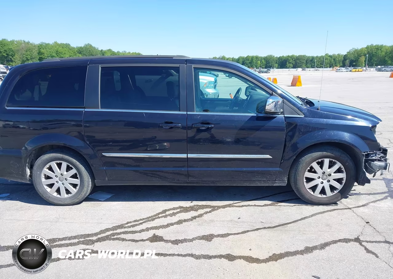 2011 Chrysler Town & Country Touring-L VIN:2A4RR8DG3BR613784 - 14