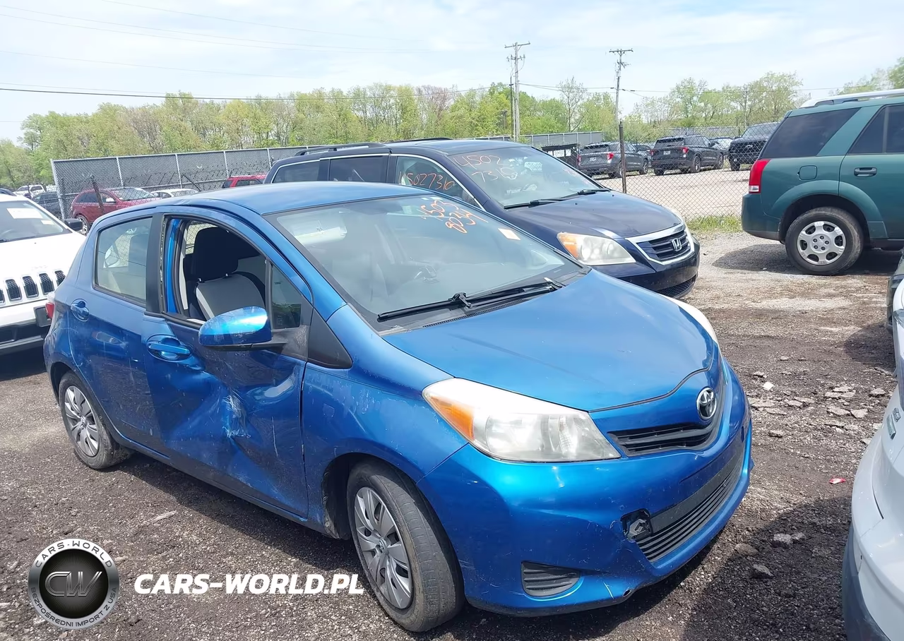 2013 Toyota Yaris L