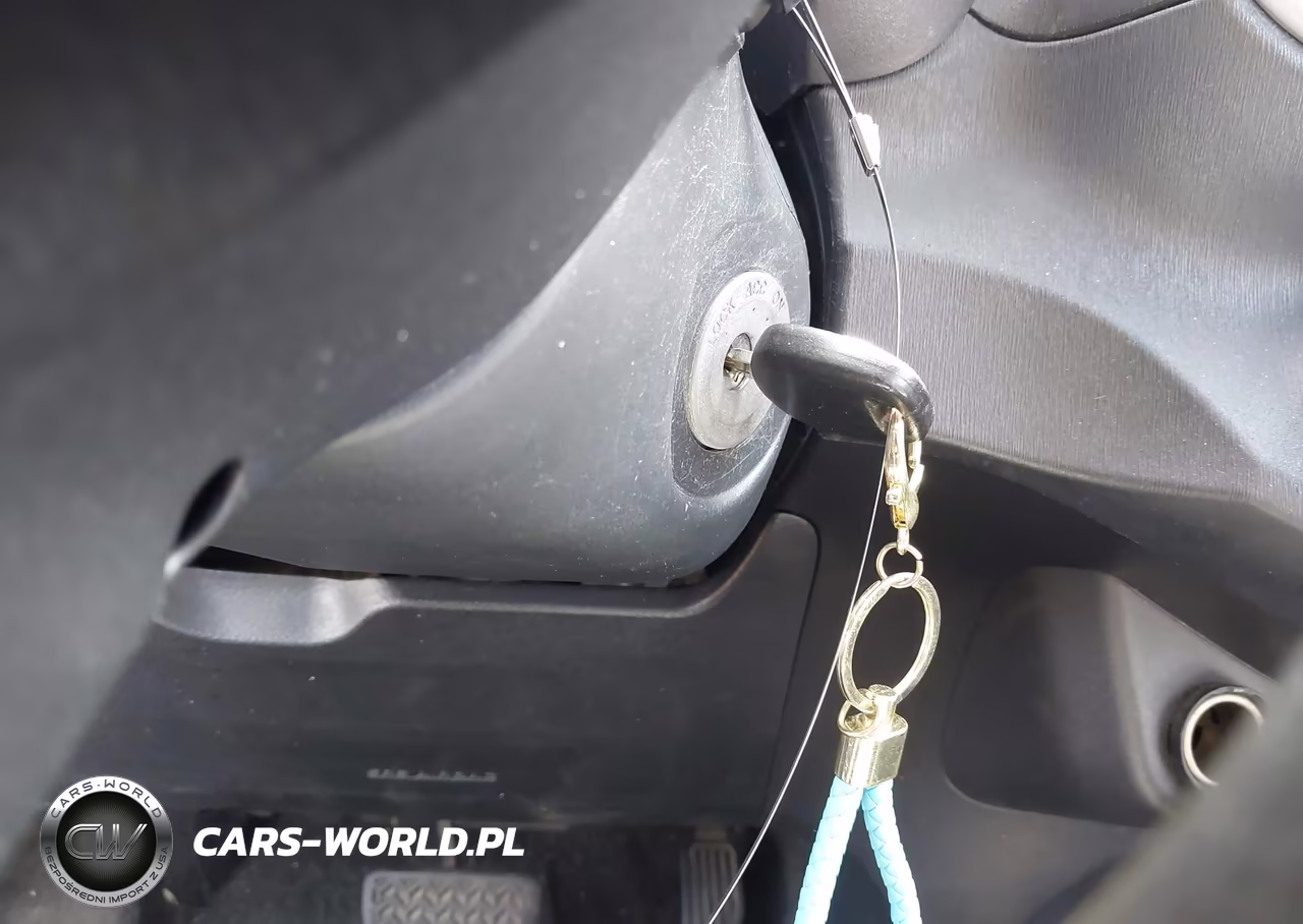 2013 Toyota Yaris L VIN:JTDKTUD31DD552892 - 11