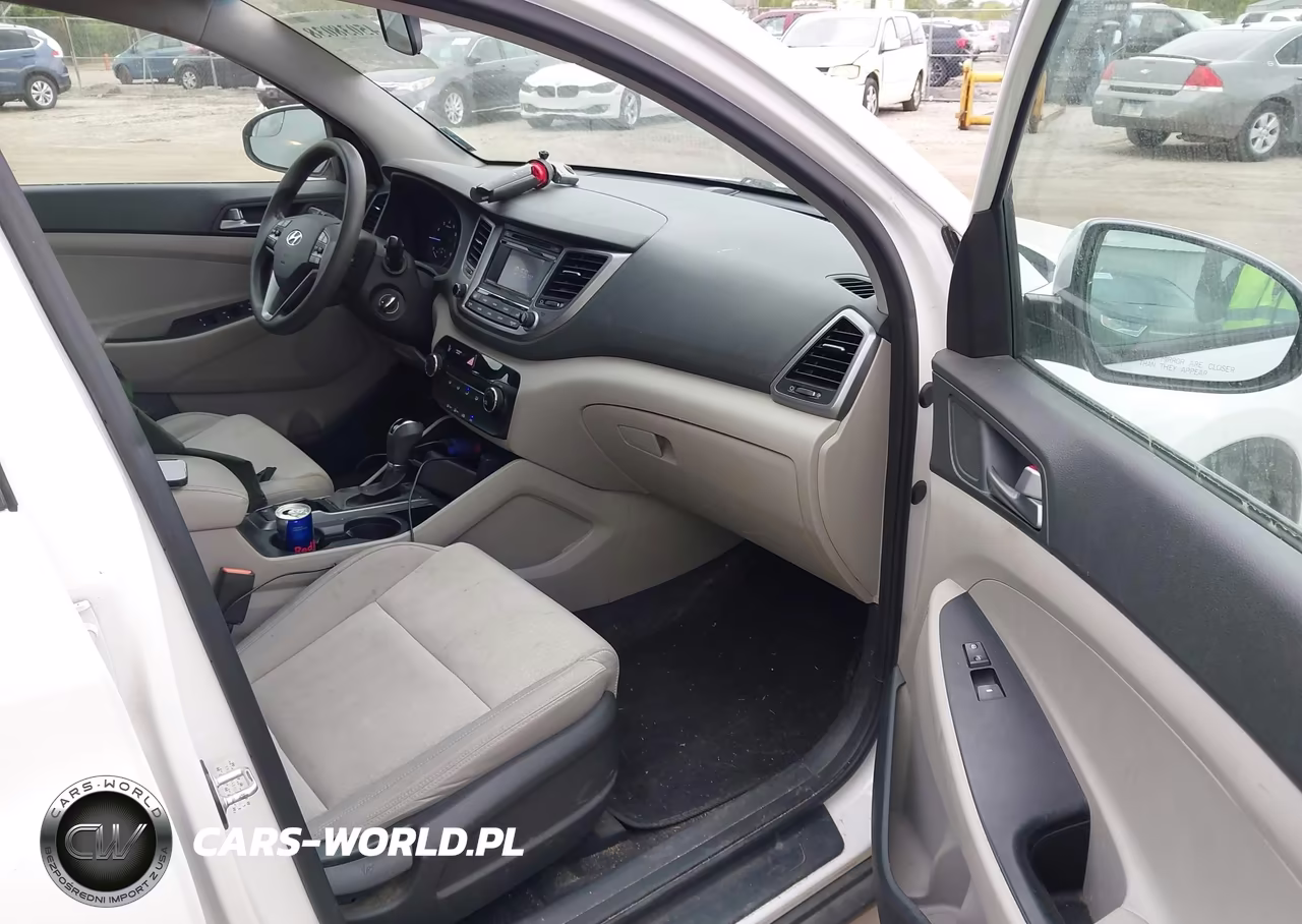 2017 Hyundai Tucson Se VIN:KM8J33A46HU280232 - 5