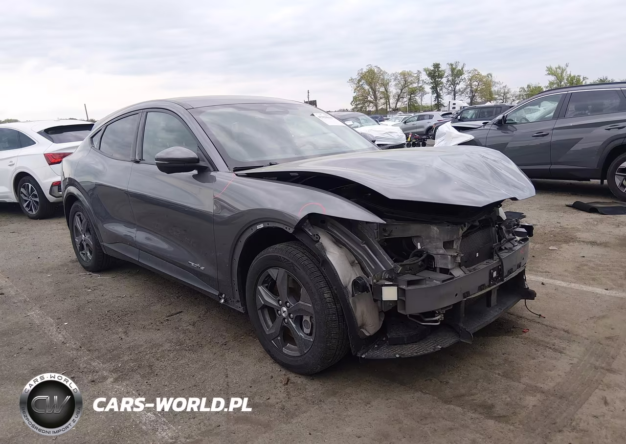 2021 Ford Mustang Mach-E Select