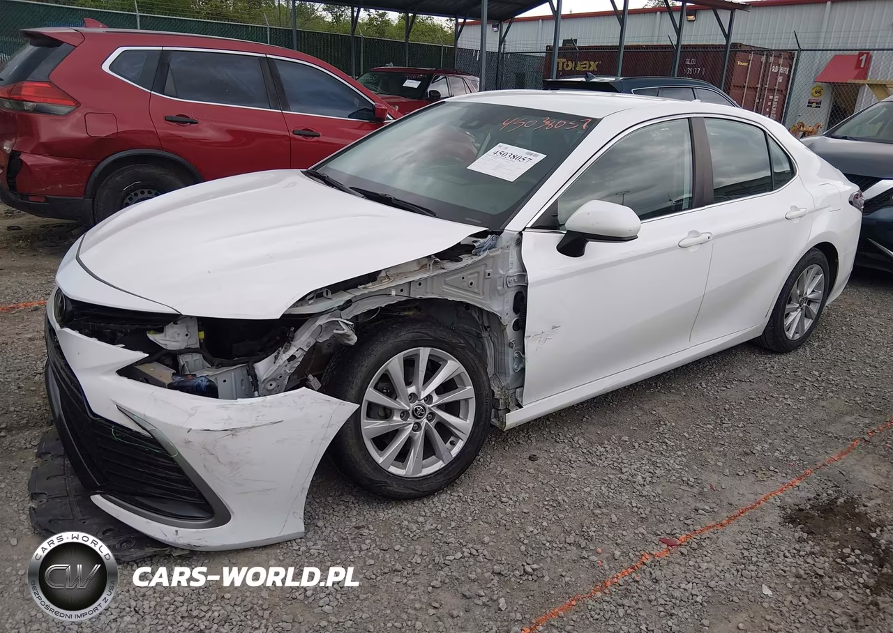 2021 Toyota Camry Le VIN:4T1C11AK5MU446882 - 2