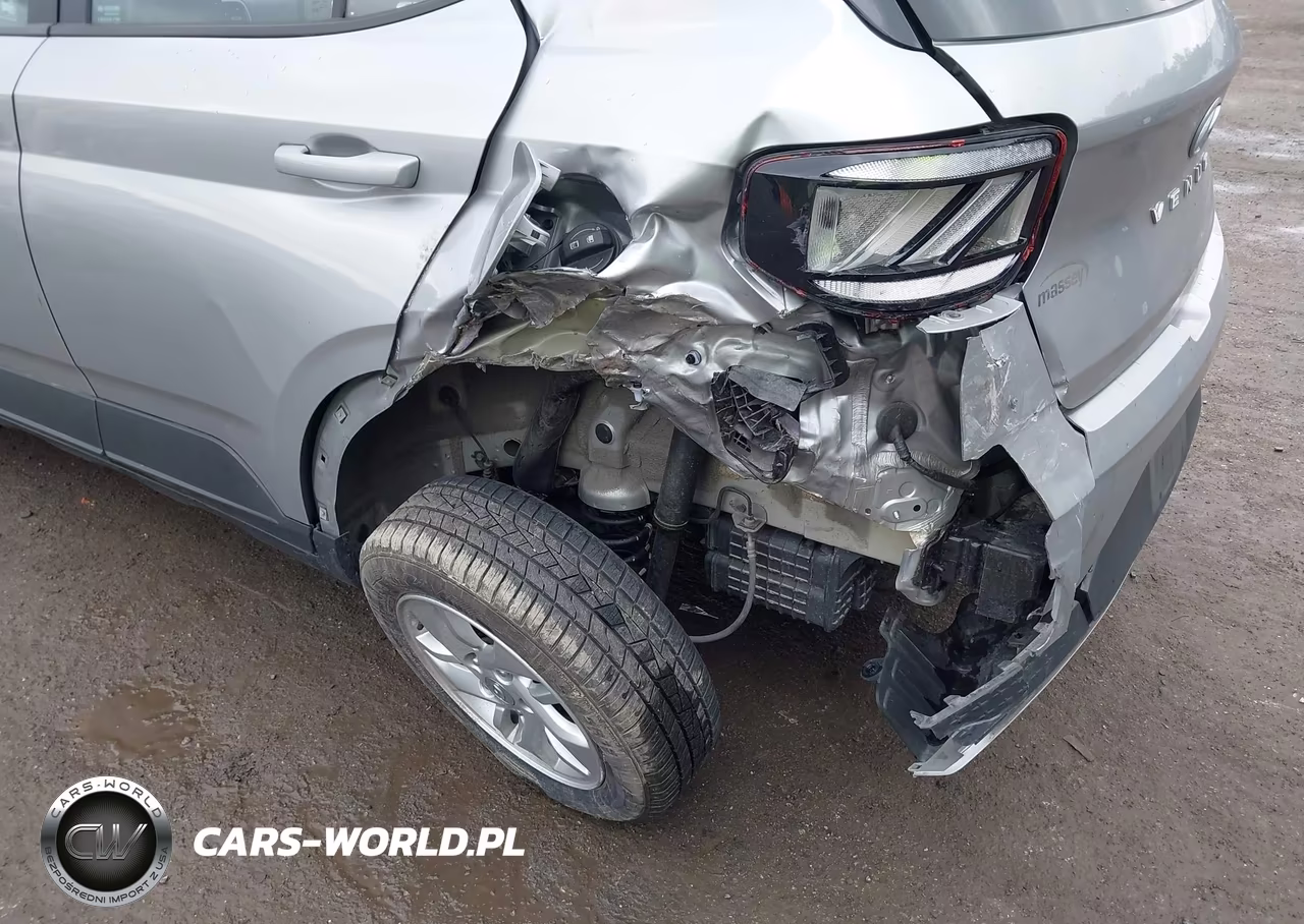2021 Hyundai Venue Se VIN:KMHRB8A38MU127744 - 6