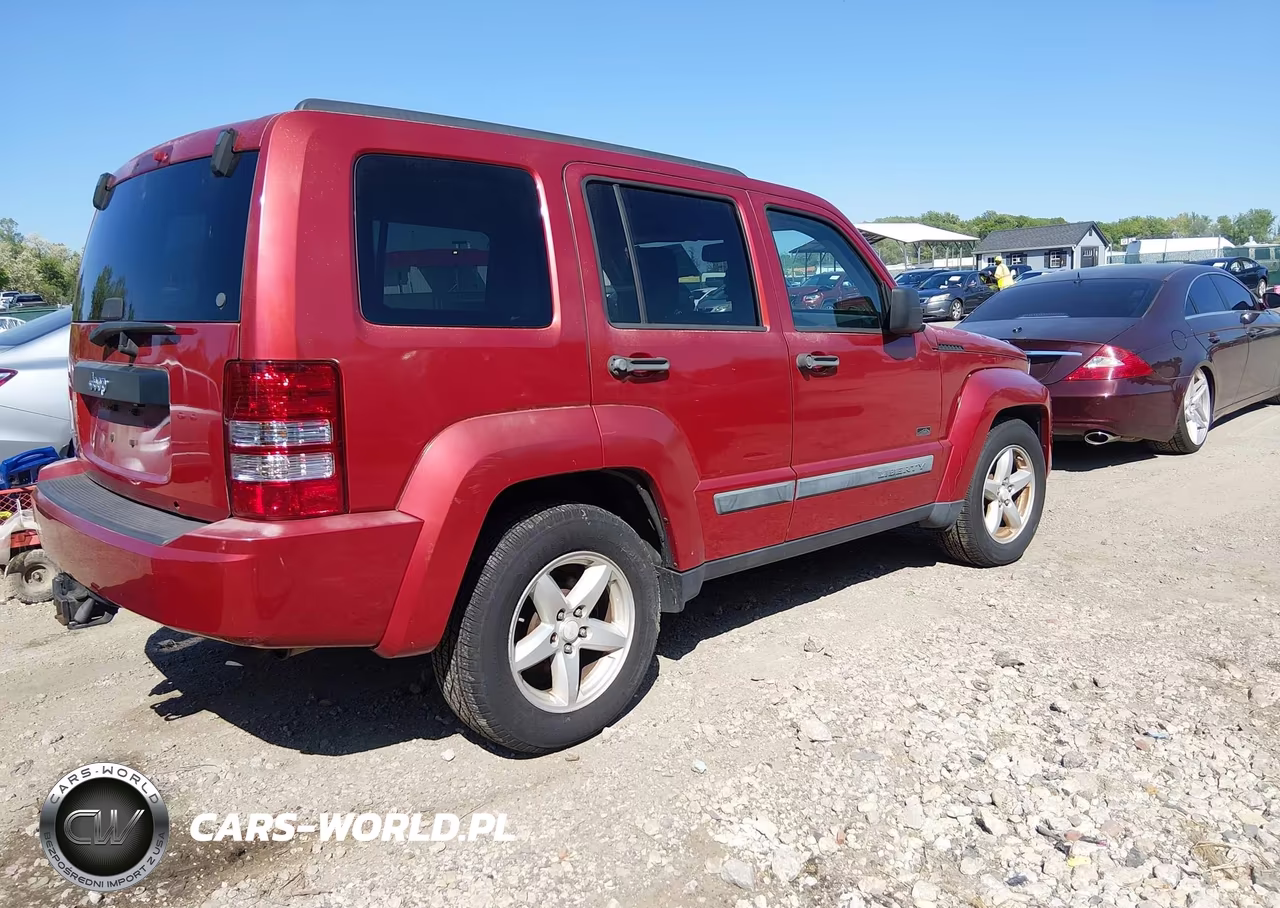 2009 Jeep Liberty Sport VIN:1J8GN28K59W546085 - 4