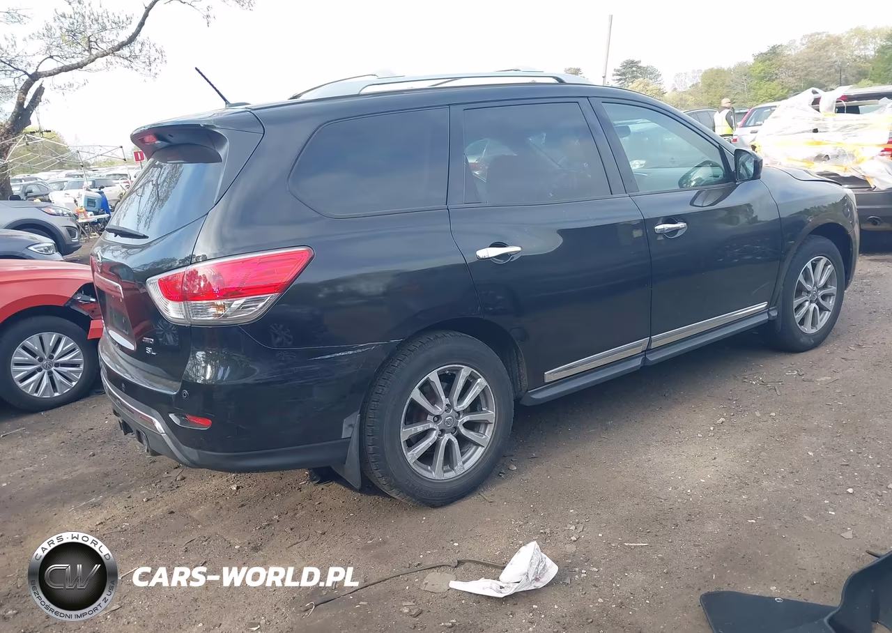 2015 Nissan Pathfinder Sl VIN:5N1AR2MM7FC614985 - 4