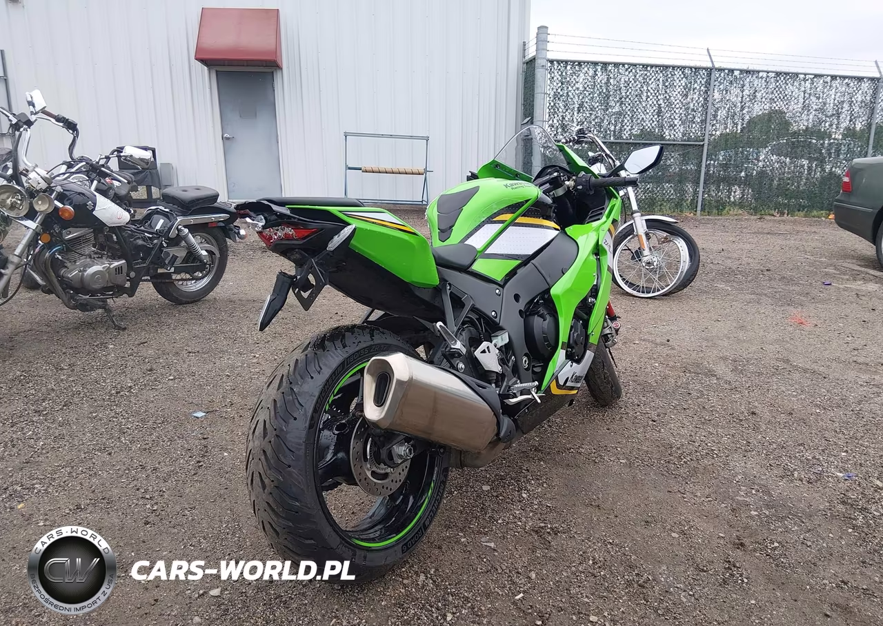 2025 Kawasaki Zx1002 M VIN:JKBZXVM13SA009572 - 4