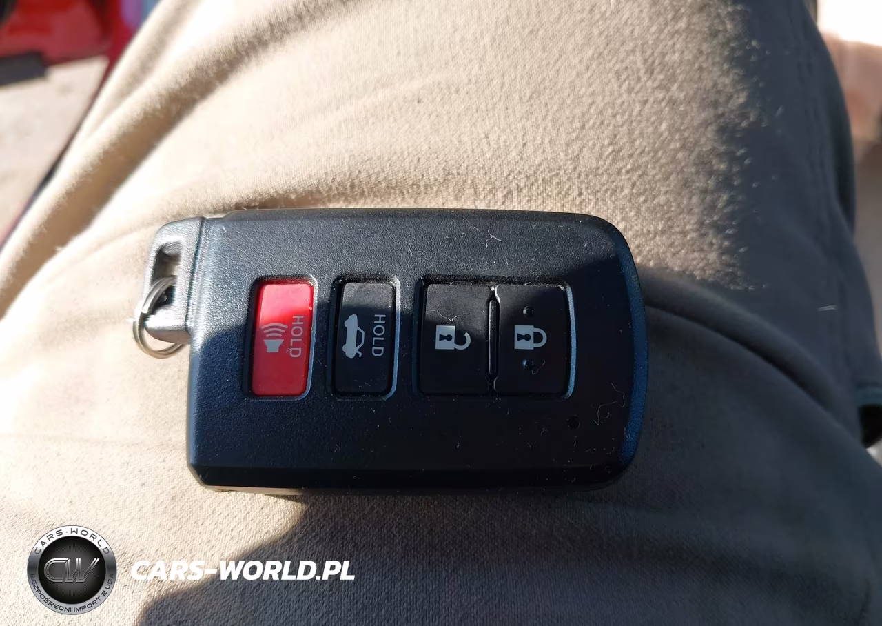 2012 Toyota Camry Hybrid Le VIN:4T1BD1FK0CU042673 - 11