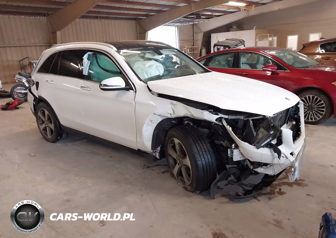 2017 Mercedes-Benz Glc 300