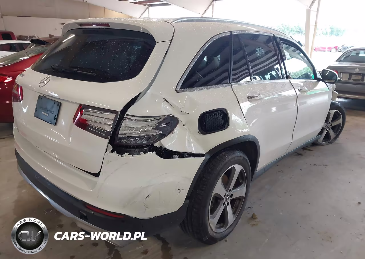 2017 Mercedes-Benz Glc 300 VIN:WDC0G4JB3HF243808 - 4
