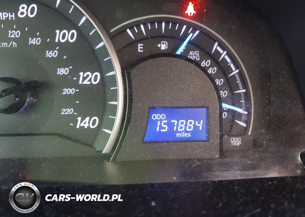 2015 Toyota Camry Le VIN:4T1BF1FK7FU938516 - 16