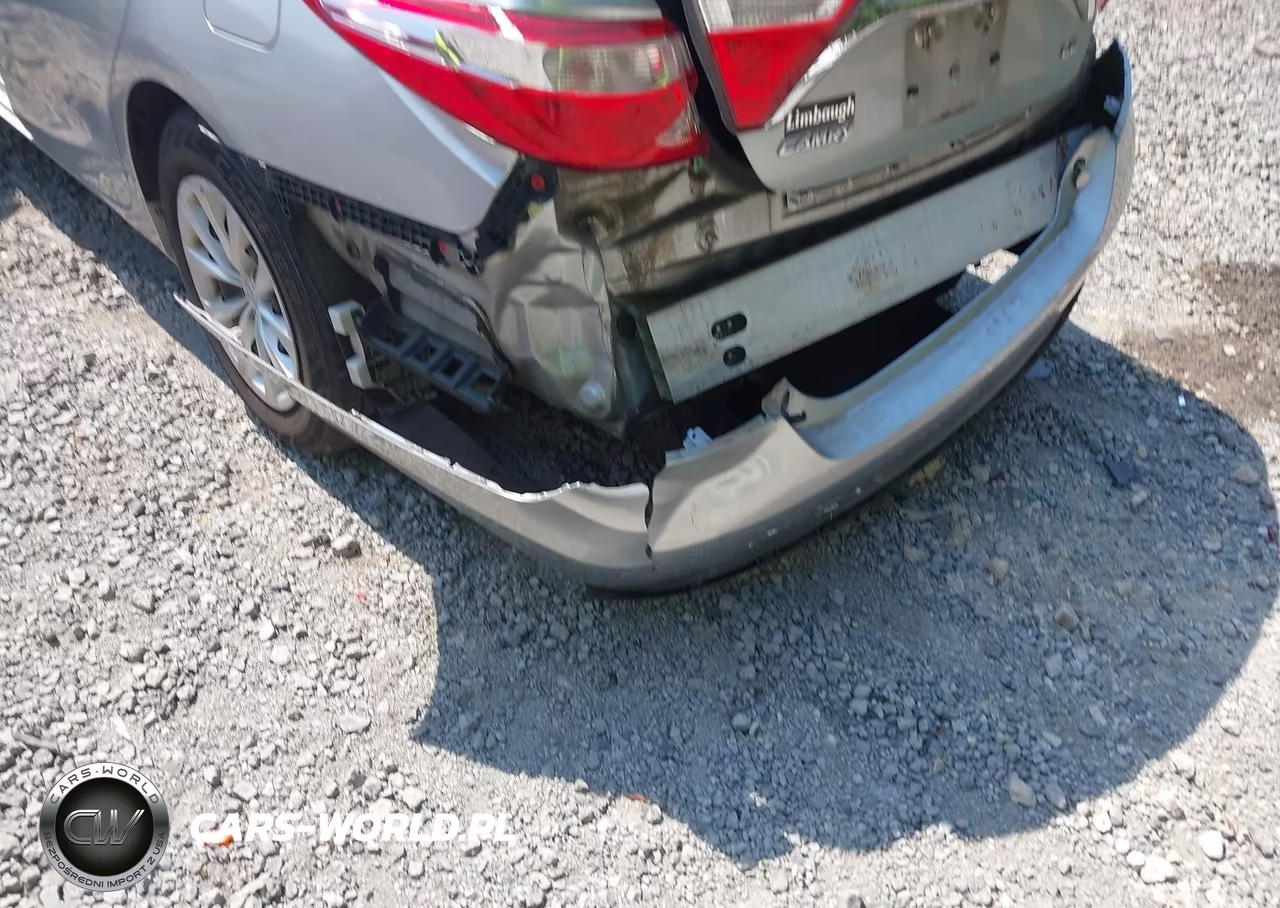 2015 Toyota Camry Le VIN:4T1BF1FK7FU938516 - 6