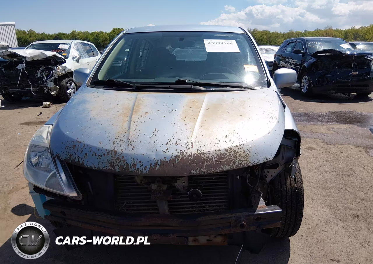 2010 Nissan Versa 1.8S VIN:3N1BC1CP5AL415028 - 13
