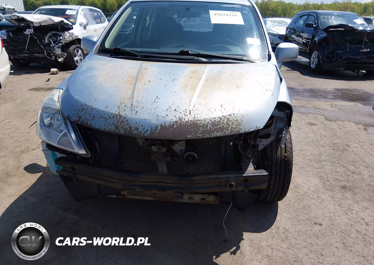 2010 Nissan Versa 1.8S VIN:3N1BC1CP5AL415028 - 6