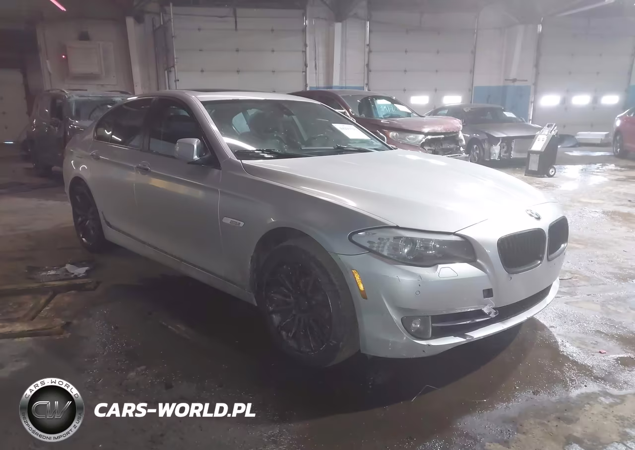 2011 BMW 535I