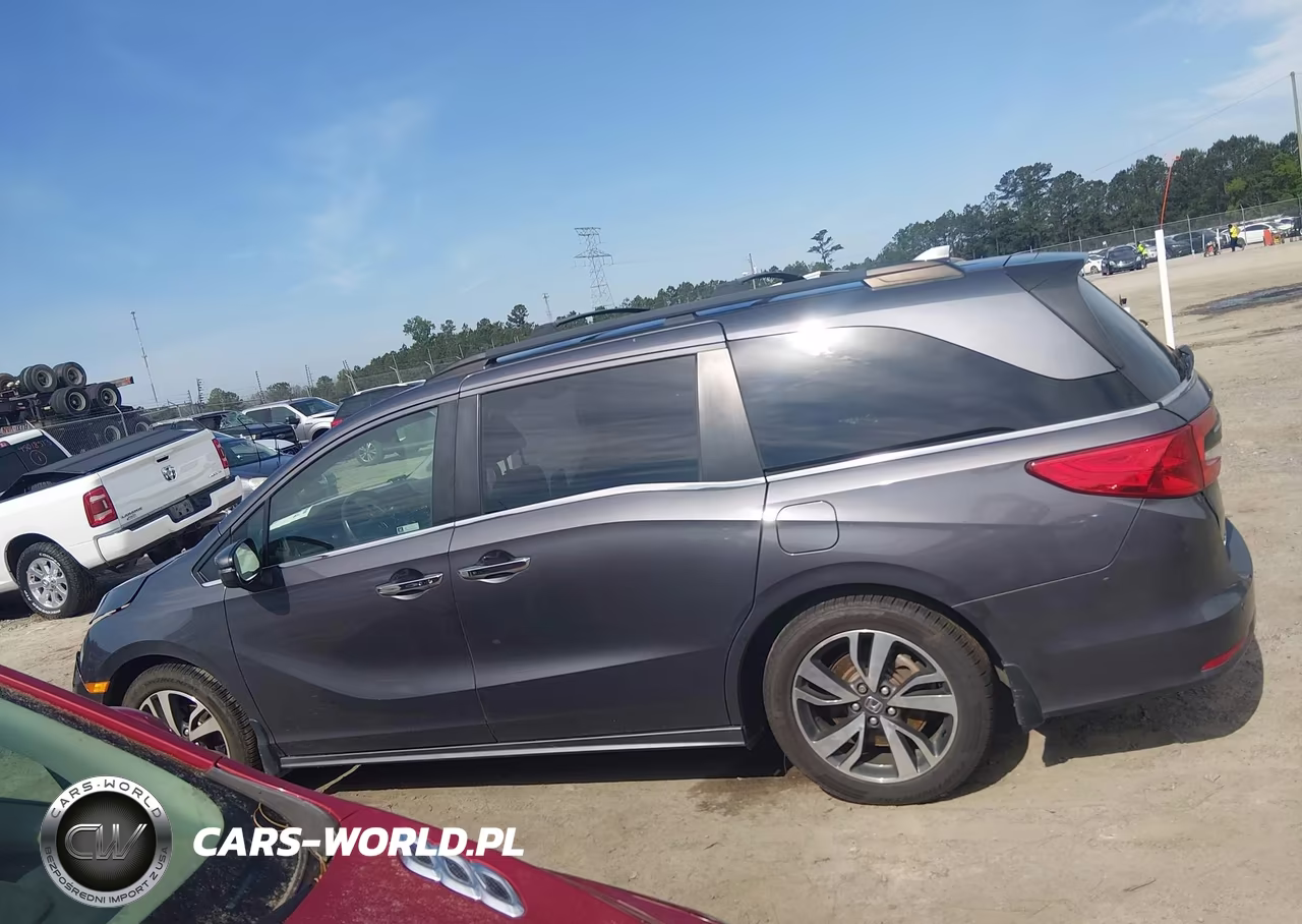 2022 Honda Odyssey Touring VIN:5FNRL6H82NB027219 - 15
