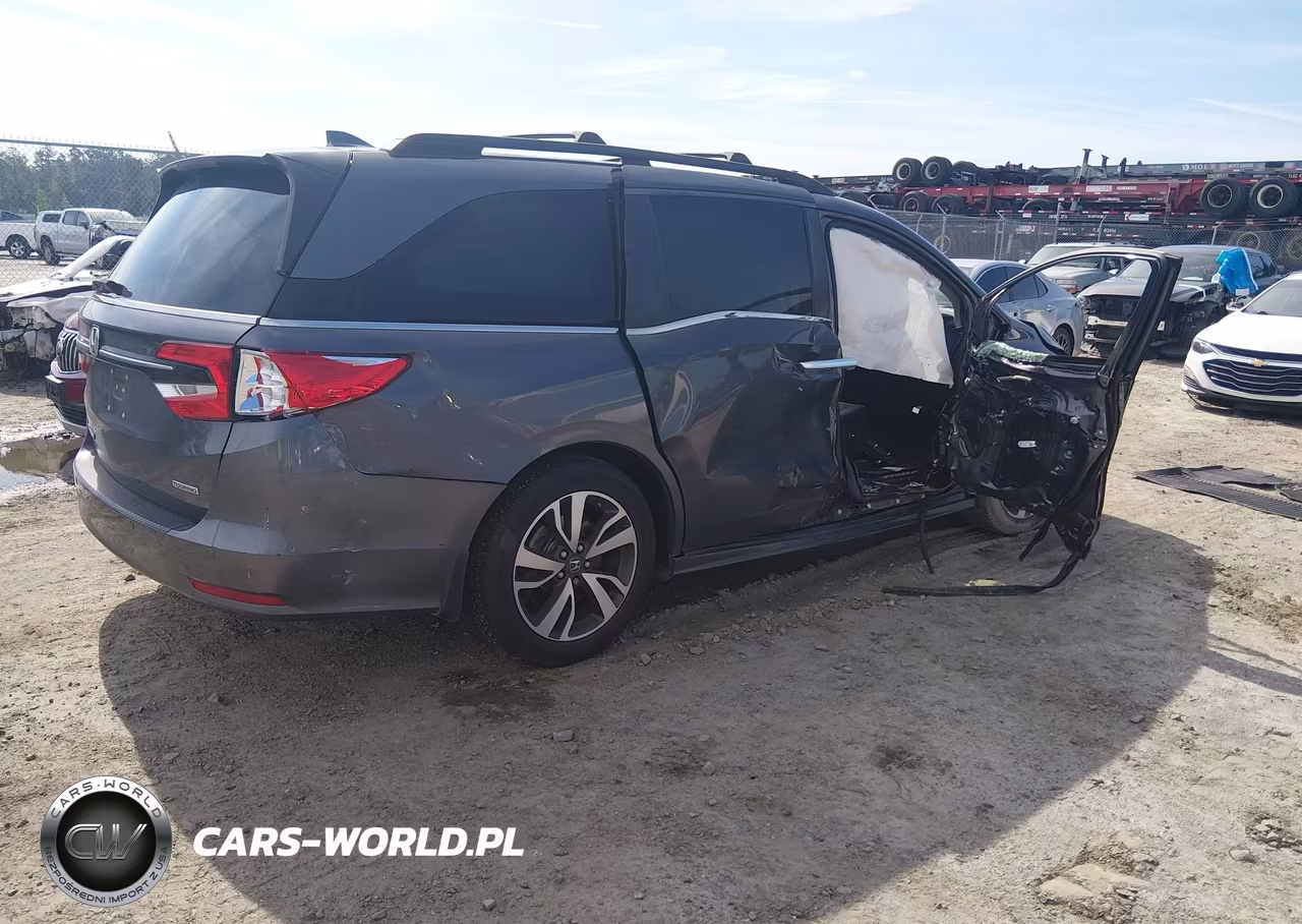 2022 Honda Odyssey Touring VIN:5FNRL6H82NB027219 - 4