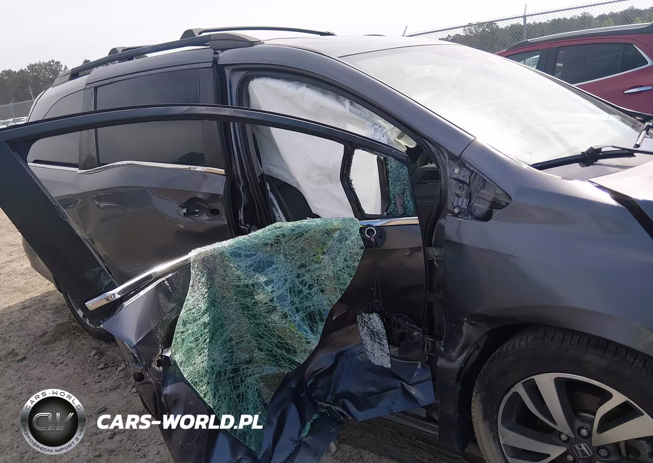 2022 Honda Odyssey Touring VIN:5FNRL6H82NB027219 - 6