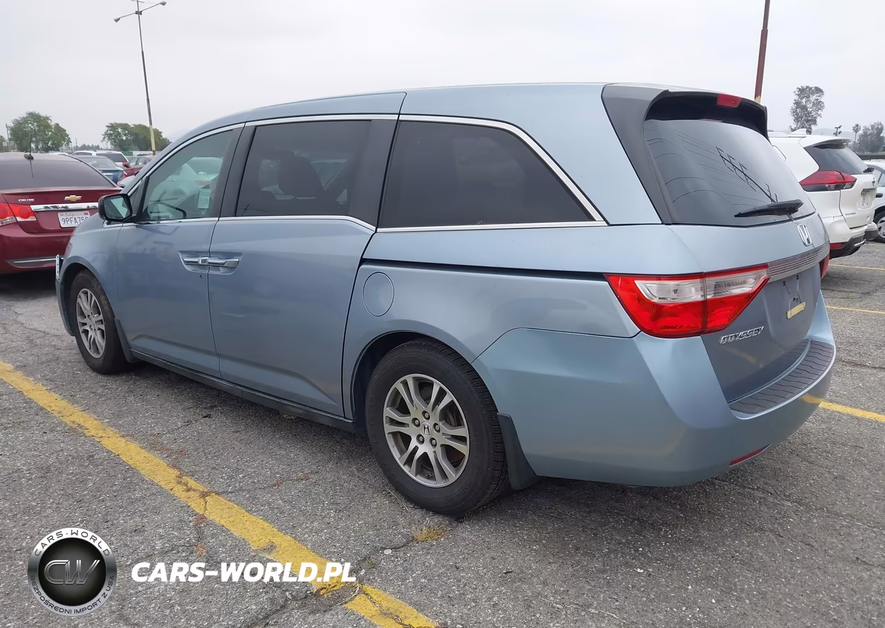 2011 Honda Odyssey Ex VIN:5FNRL5H45BB067765 - 3