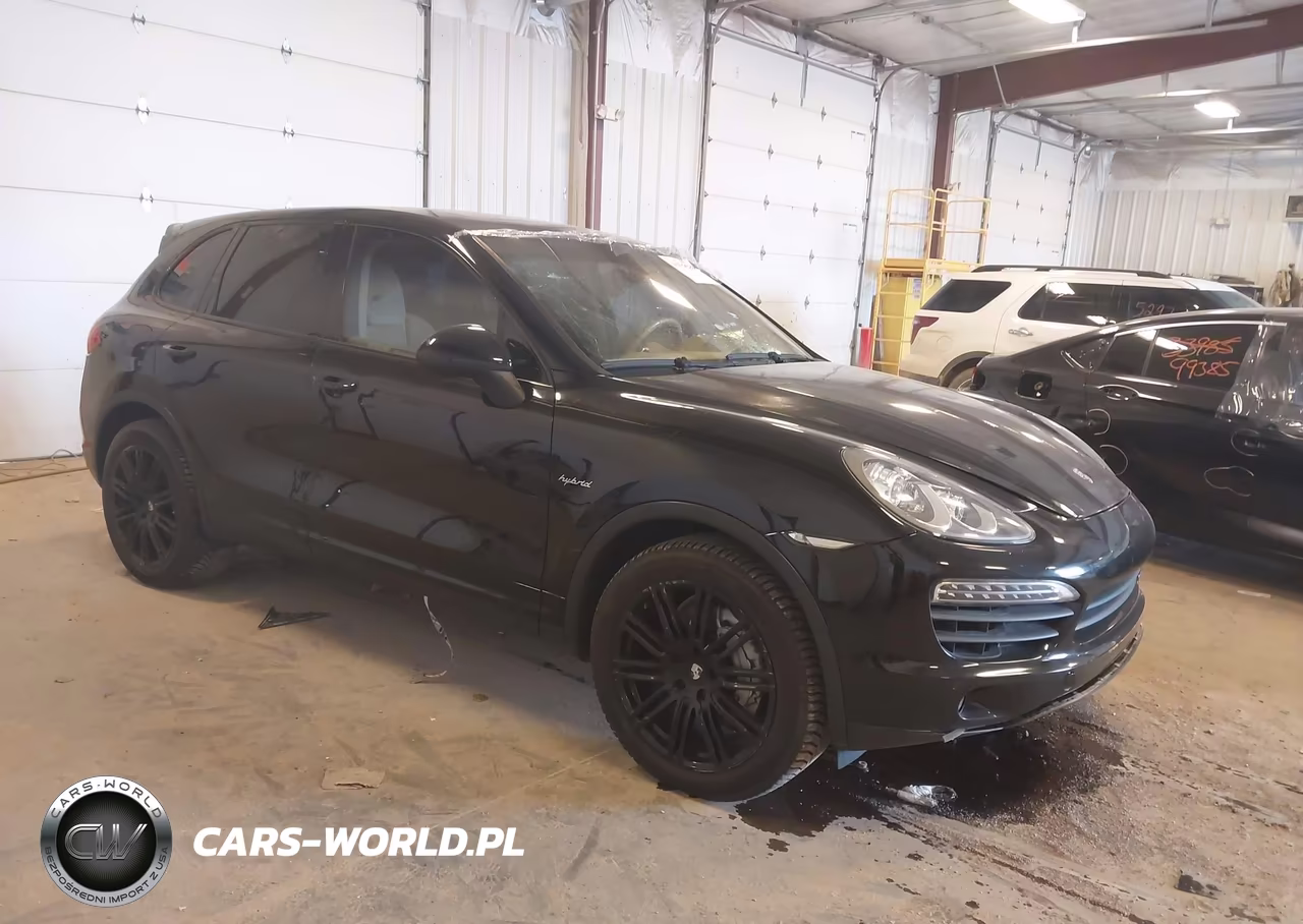2012 Porsche Cayenne Hybrid S