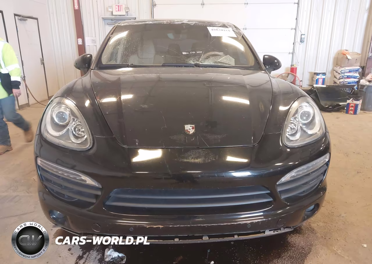 2012 Porsche Cayenne Hybrid S VIN:WP1AE2A26CLA90905 - 12
