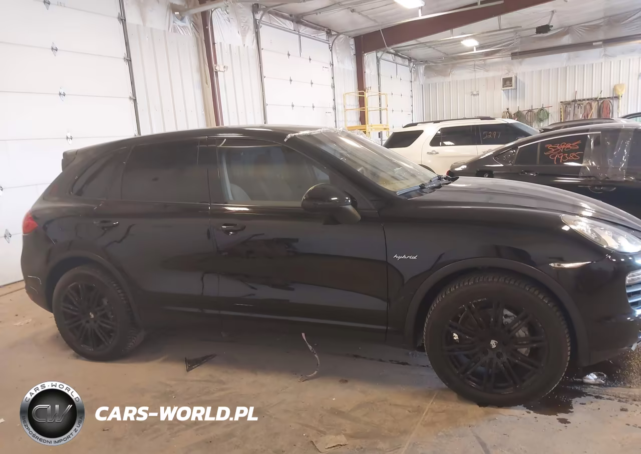 2012 Porsche Cayenne Hybrid S VIN:WP1AE2A26CLA90905 - 13