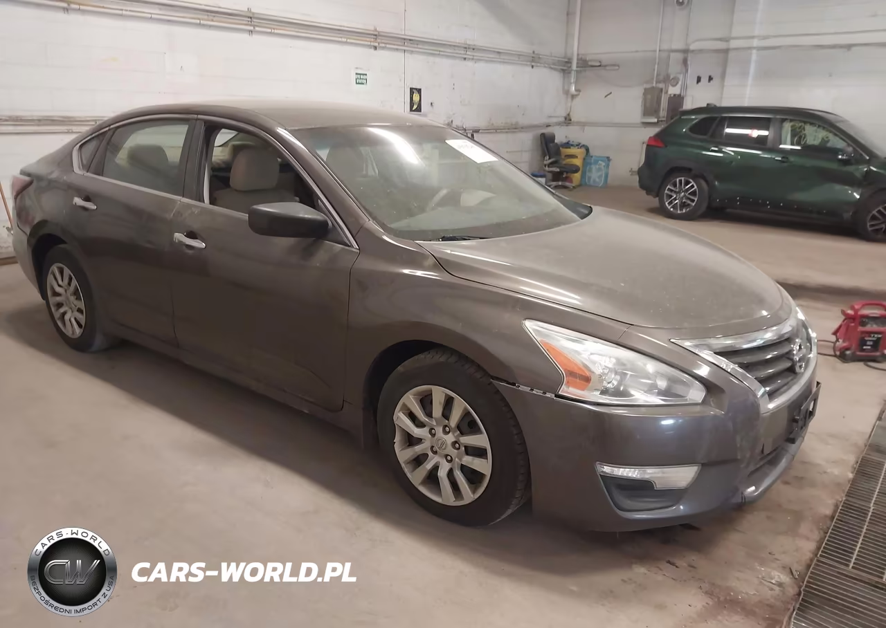 2014 Nissan Altima 2.5 S – zdjęcie 1 z 13