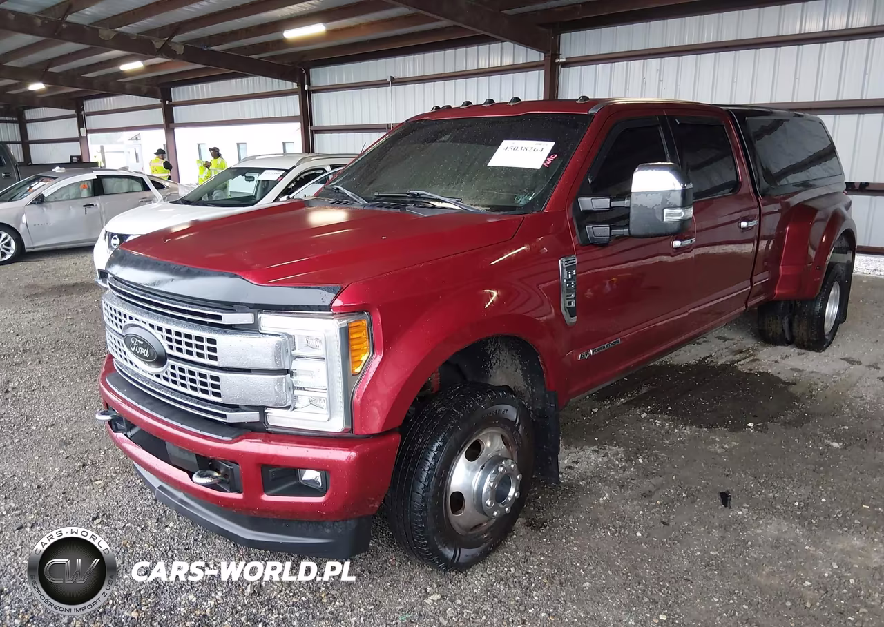 2017 Ford F-350 Platinum – zdjęcie 1 z 11