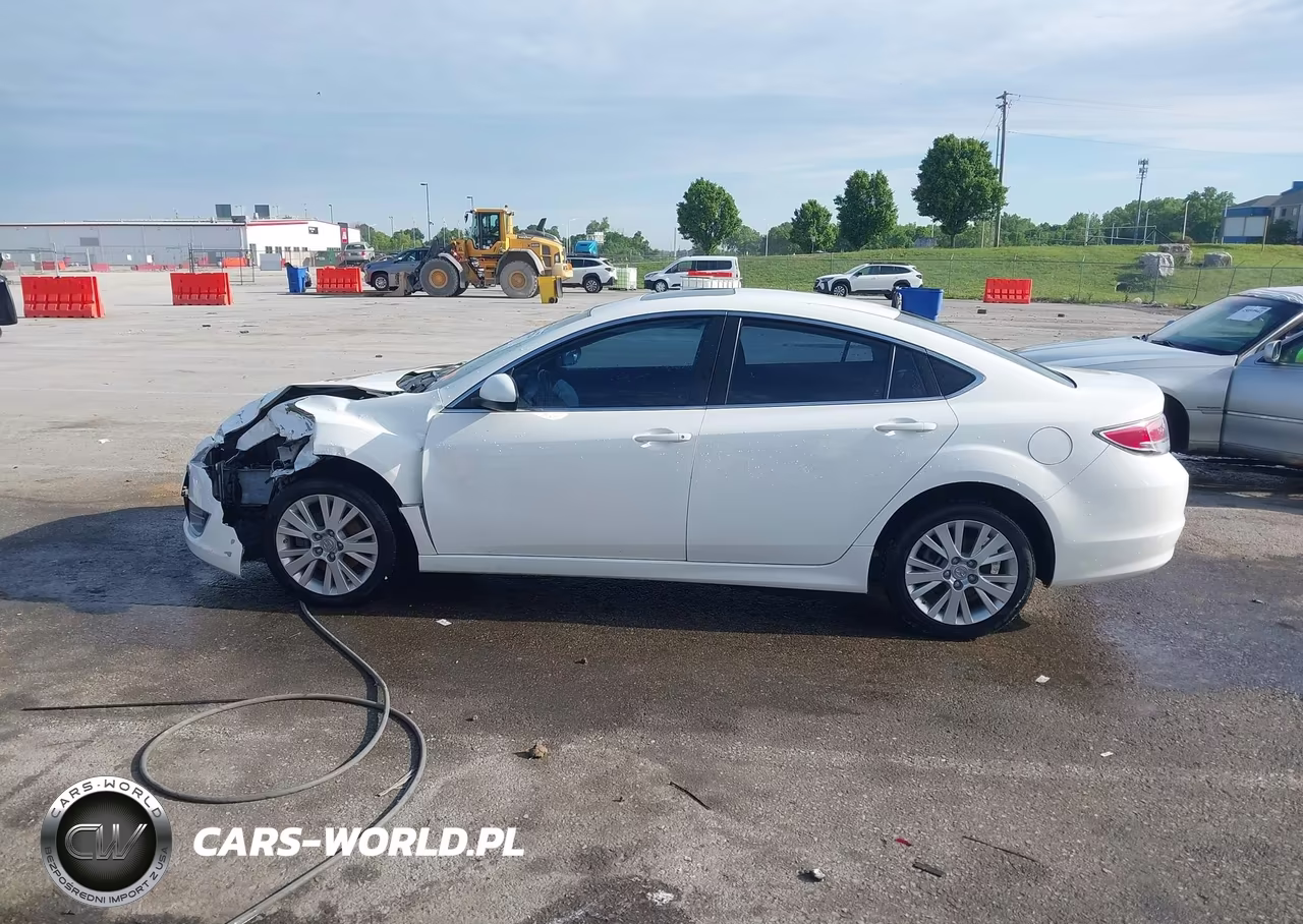 2010 Mazda Mazda6 I Touring Plus VIN:1YVHZ8CH5A5M56616 - 14