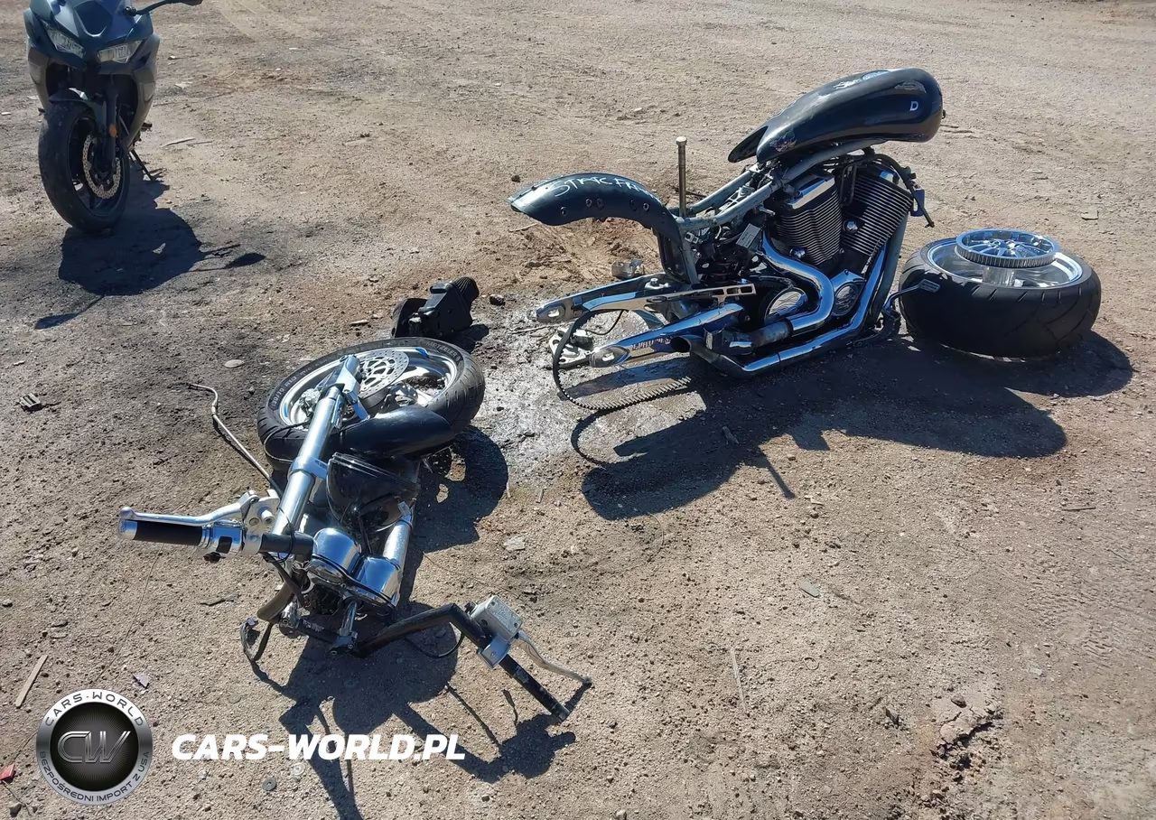 2004 Victory Motorcycles Vegas VIN:5VPGB16D843000455 - 2