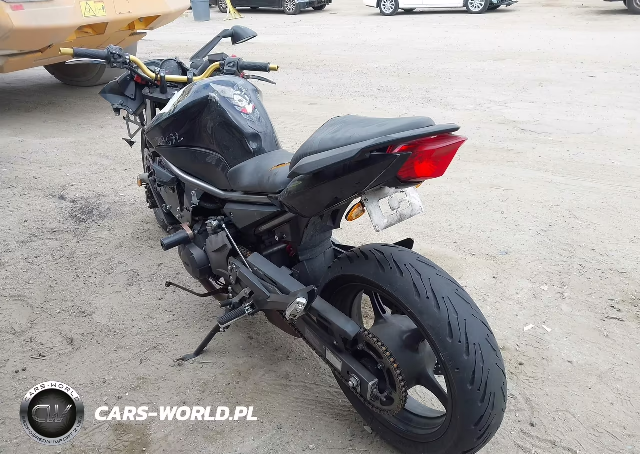 2011 Yamaha Fz6 R VIN:JYARJ18E3BA007589 - 3