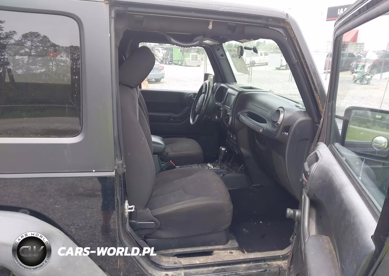 2015 Jeep Wrangler Willys Wheeler VIN:1C4AJWAG9FL506398 - 5