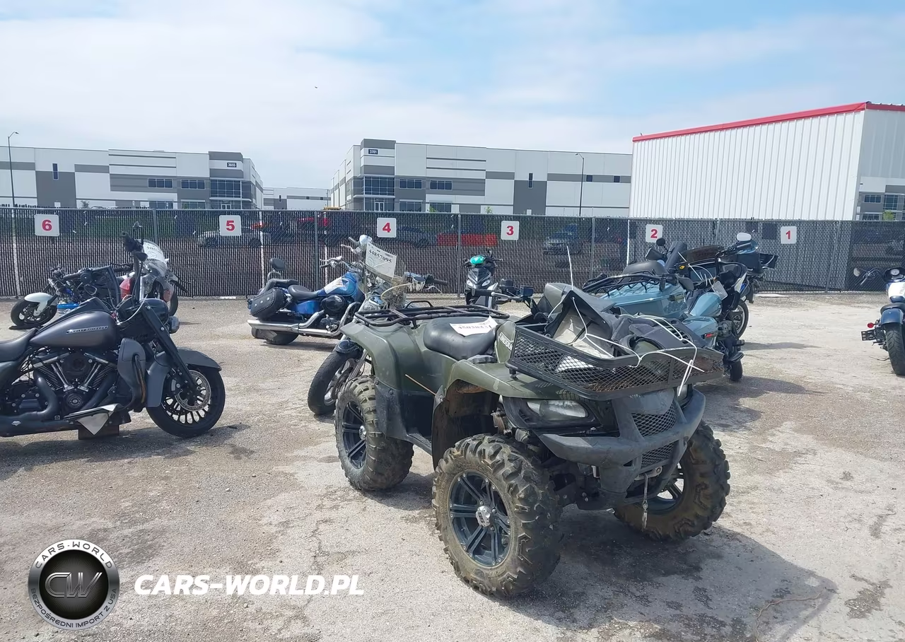 2014 Suzuki Lt-A750X X – zdjęcie 1 z 11