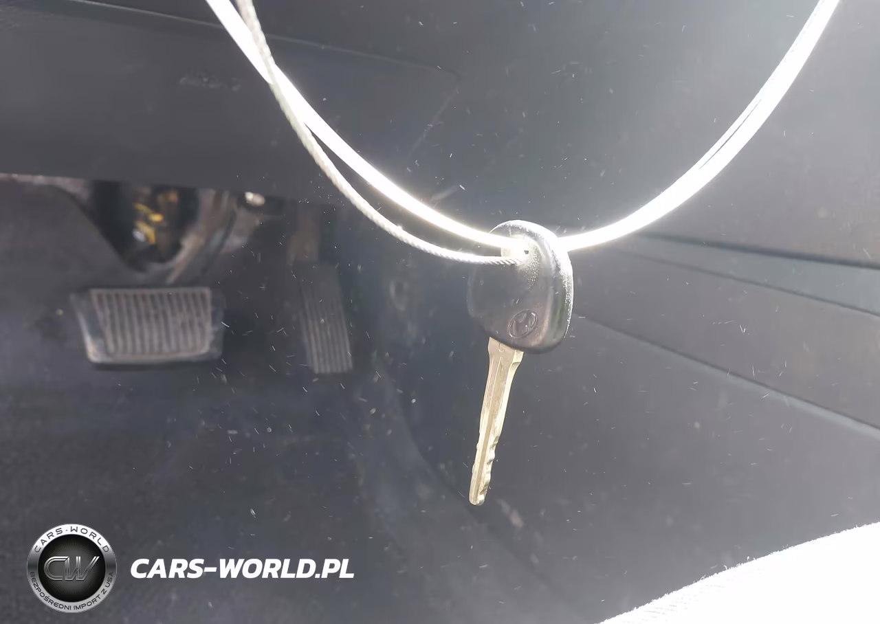 2018 Hyundai Elantra Sel VIN:5NPD84LF7JH232875 - 11